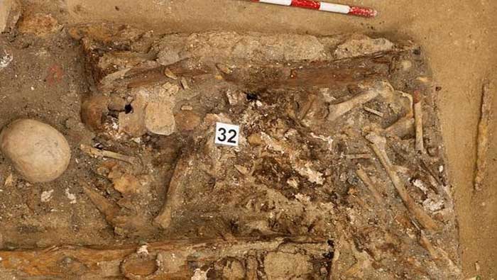 Los presuntos restos óseos de Cervantes fueron localizados junto a otras 17 personas no identificadas