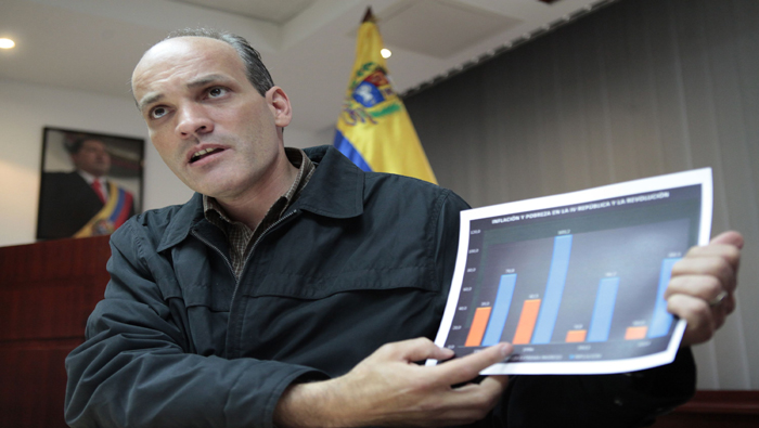 Ricardo Menéndez precisó que en febrero se registró la cifra de 60,2 por ciento en empleo formal.