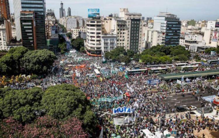 Los organizadores esperan que la marcha del 21F marque un hito en Argentina