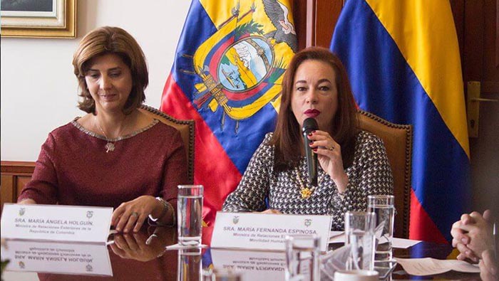 La ministra ecuatoriana solicitó a su homóloga de Colombia cumplir con lo acordado en el último gabinete ministerial sobre seguridad fronteriza.