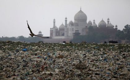 Plastic rubbish lies strewn across the polluted banks of the river Yamuna near the historic Taj Mahal in Agra, India, on May 19, 2018.