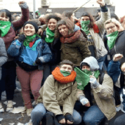 Enorme y saludable victoria del feminismo argentino 