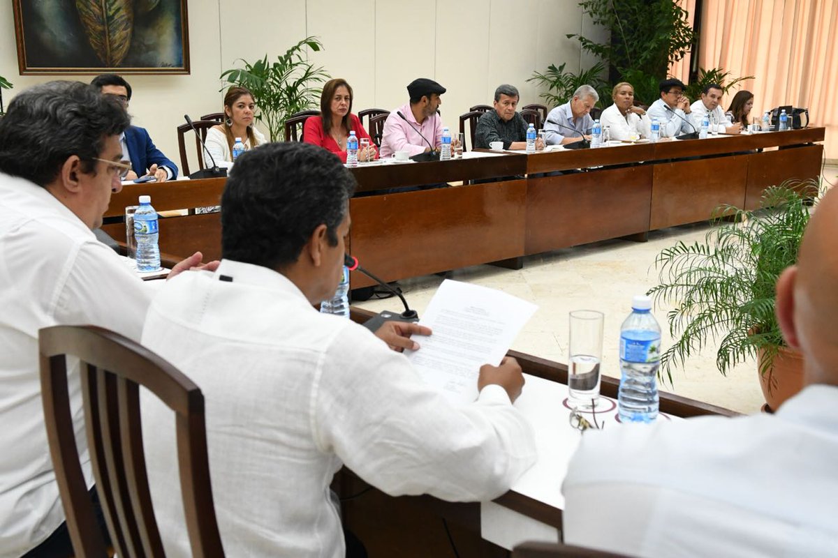 Ambas delegaciones han expresado su voluntad de terminar el conflicto armado en Colombia.
