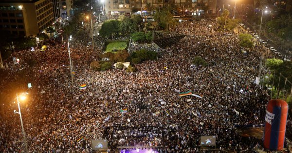 50 mil personas participaron en la protesta contra el proyecto sionista