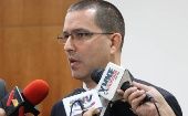 El canciller Arreaza presentó a la embajada de Colombia las pruebas del atentado del 4 de agosto.