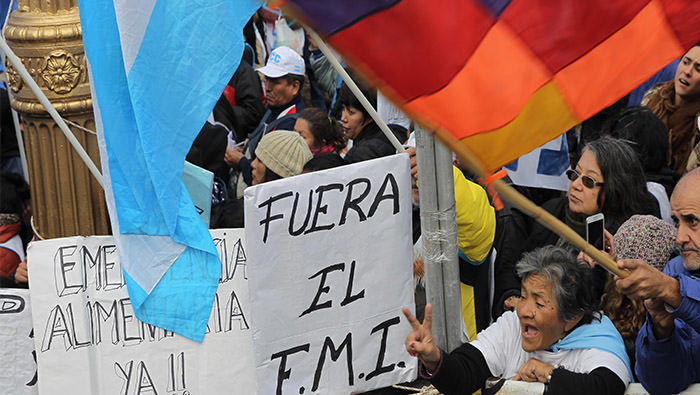 Macri fue imputado por “abuso de autoridad y violación del deber de funcionario público” debido al pacto con el FMI.