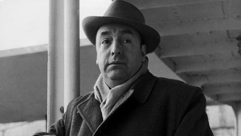 Una de las frases más conocidas de Pablo Neruda es 