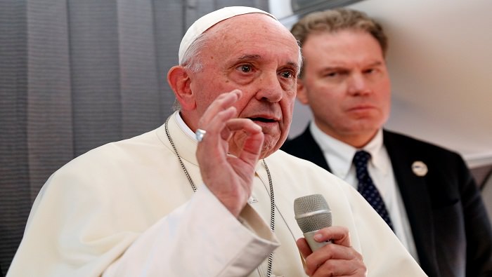 Papa destituye a Fernando Karadima acusado de abuso sexual
