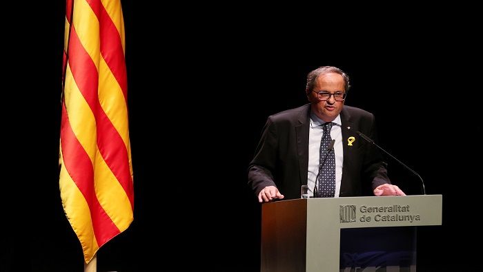 Torra exhorta a Sánchez a dar una pronta respuesta sobre su posición ante el referendo de autodeterminación catalana.