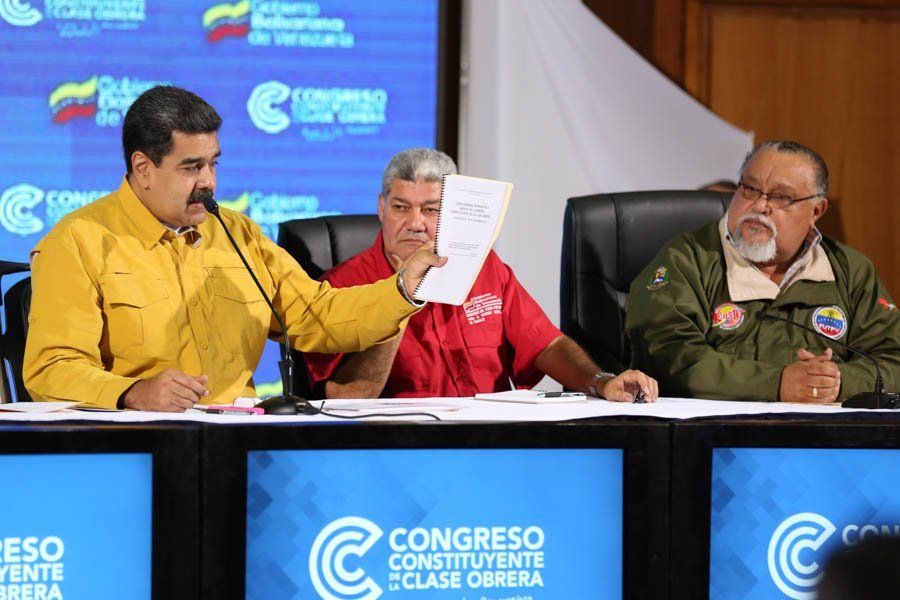 El presidente venezolano instó a la Clase Obrera a hacer frente a cualquier intento de las oligarquías.