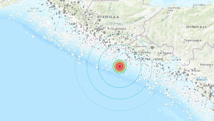En las primeras horas de este domingo también se registró otro sismo de menor magnitud (4.3)