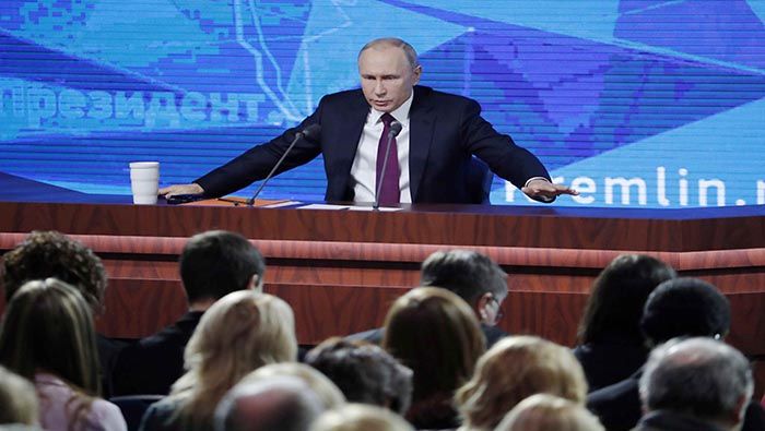 En su rueda de prensa anual, Putin aseveró que la insistencia de sancionar a Rusia se debe al crecimiento económico del país.