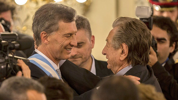 La presentación judicial incluye al actual mandatario de Argentina, Mauricio Macri, y varios miembros de su familia.