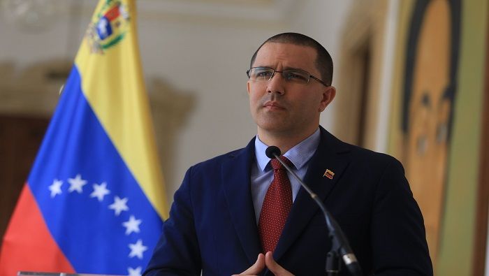 El canciller venezolano destacó que la salida de los funcionarios estadounidenses se realizó cumpliendo la Convención de Viena.