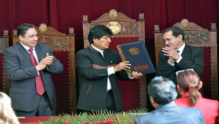 El mandatario afirmó que su objetivo es lograr que la Justicia boliviana esté entre las primeras de Latinoamérica.