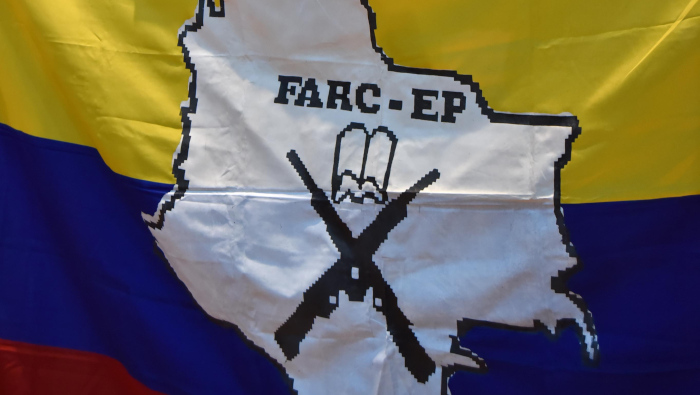 Un exinsurgente colombiano en proceso de reincorporación fue asesinado el jueves por sicarios.
