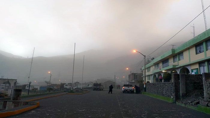 Las poblaciones cercanas al Ubinas se mantienen en alerta ante nuevas explosiones del volcán.