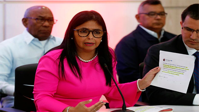 La vicepresidenta Delcy Rodríguez exhortó a la unión de los venezolanos ante el bloqueo.