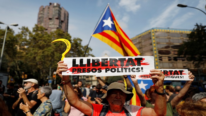 Cataluña: más política, menos franquismo