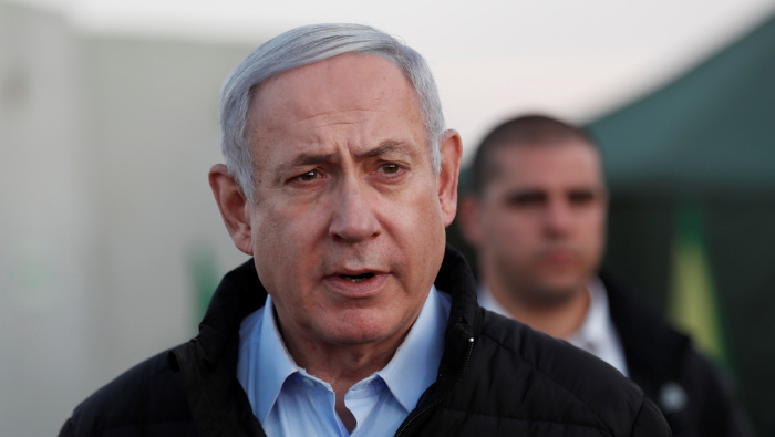 El primer ministro israelí Benjamin Netanyahu está acusado de fraude y cohecho.
