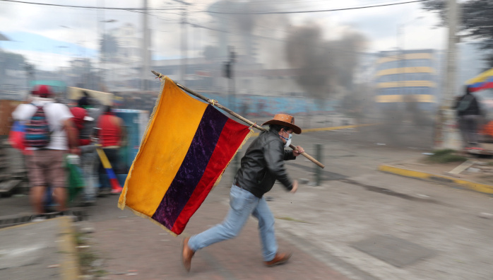 CLAJUD: El gobierno del Ecuador mantiene la dinámica represiva y la persecución política aumenta.