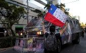 El presidente Sebastián Piñera ha autorizado a los militares a tomar las calles para “controlar” las masivas protestas que reclaman medidas sociales equitativas.