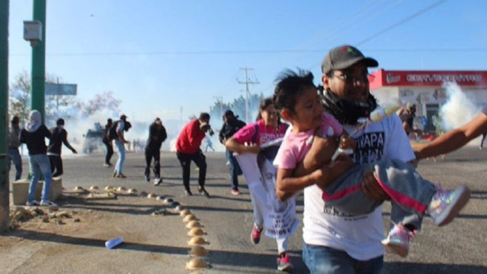 Los padres de los estudiantes normalistas iniciaron en Chiapas la Caravana en busca de los 43.