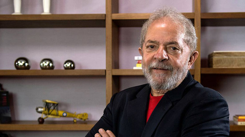 Lula asegura que no se benefició por la disposición, aprobada por diputados y senadores.