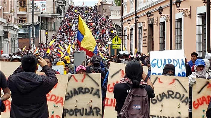 La Confederación de Nacionalidades Indígenas del Ecuador llamó a protestar el 1 de mayo desde las casas, no en la calle, contra el plan económico del Gobierno.