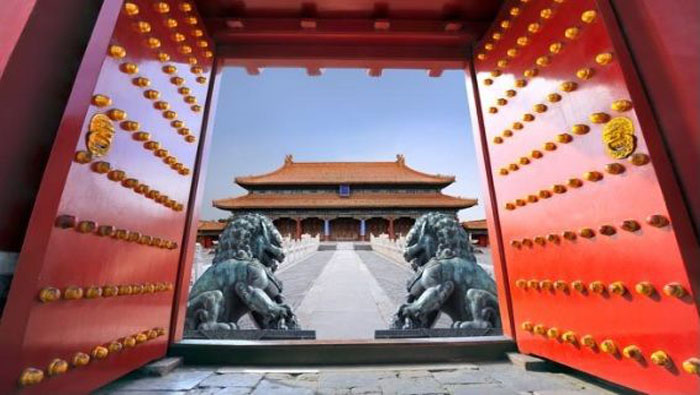  El Museo del Palacio de China, situado en Beijing (capital) reabrió de forma parcial en consonancia con los cinco días feriados públicos.