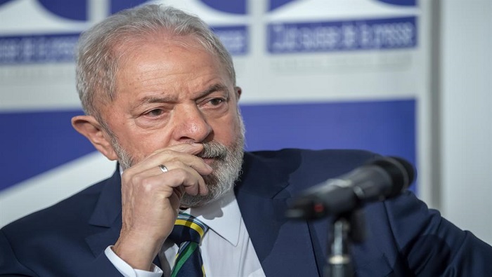 Lula advirtió que Bolsonaro “no cree en la pandemia y no le preocupa la cantidad de personas que mueren” en la nación suramericana.