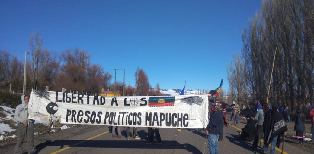 En las últimas semanas se han multiplicado las manifestaciones y protestas en apoyo a los comuneros mapuche en huelga de hambre.