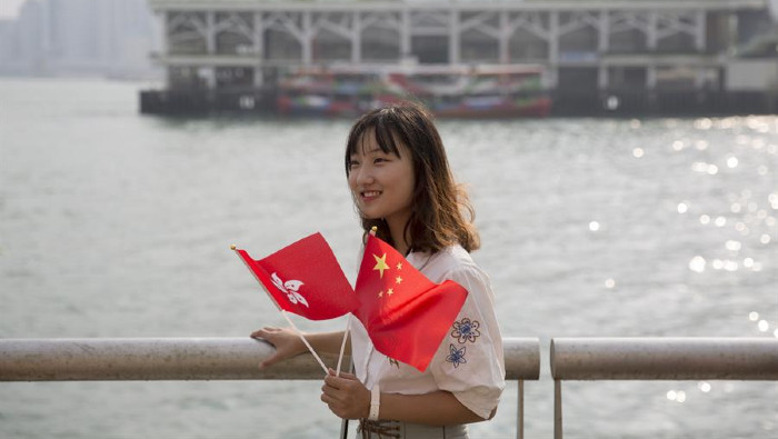 Las autoridades chinas advirtieron que los asuntos internos de Hong Kong corresponden a China y que a ningún otro país le asiste el derecho de entrometerse en sus asuntos.