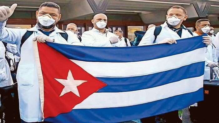 La Brigada Henry Reeve fue fundada por Fidel Castro, en La Habana, el 19 de septiembre del año 2005.