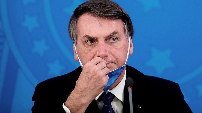 El mandatario brasileño ha aparecido en diversas ocasiones en público sin mascarilla e irrespetando las medidas básicas de aislamiento social.