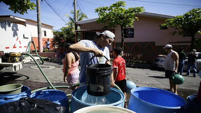 Según la medición del IPS en 2020, El Salvador ha experimentado un estancamiento en acceso a agua y saneamiento, entre otros aspectos.