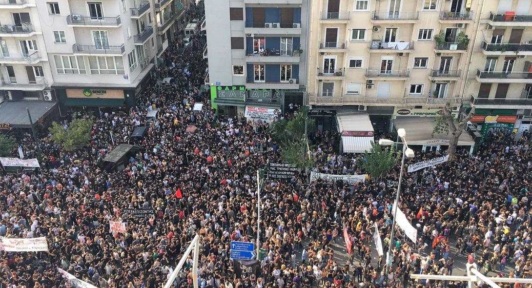 La celebración de la sentencia en Atenas, Grecia, demuestra la fuerza del antifascismo en la nación helénica.