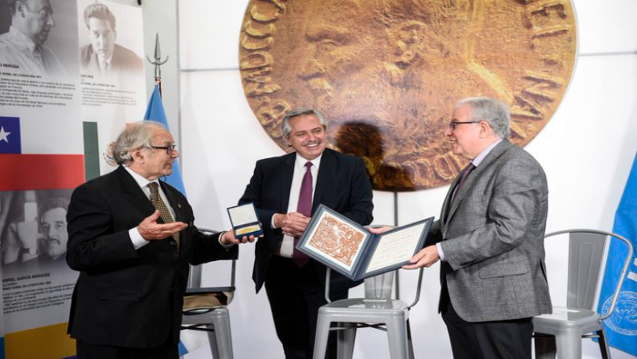 La nueva sede que contendrá la historia de los Premios Nobel de Latinoamérica, tiene gran significado ya que representa un símbolo de resistencia, según el presidente de Argentina..