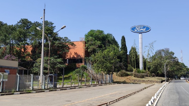 Ford anunció que cerraba sus fábricas en Brasil y atrás quedaron sin empleo unas 5.000 personas.