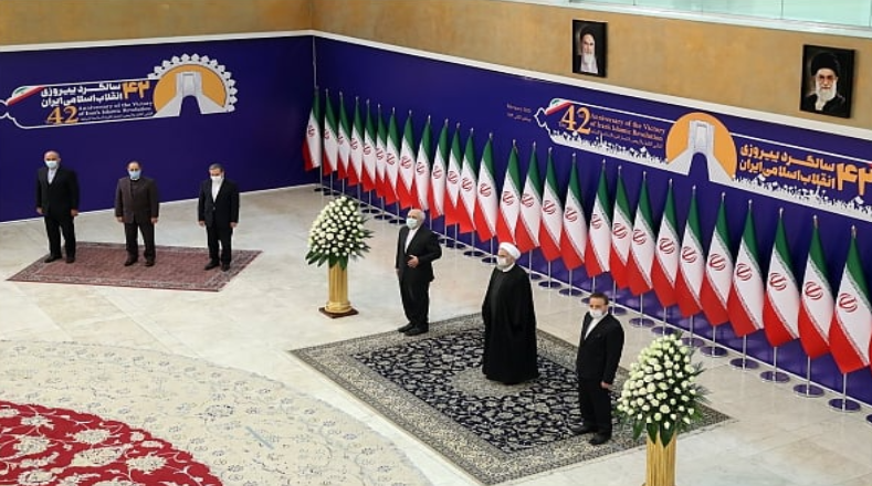 Con motivo de la celebración, el presidente iraní, Hasan Rohani, pronunció su discurso en un acto conmemorativo donde destacó el triunfo de la República Islámica en frustrar los complots enemigos.