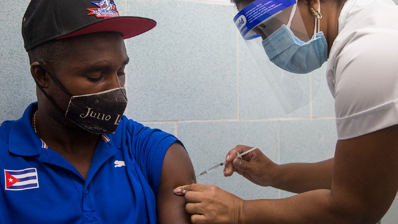 El estudio de intervención con los candidatos vacunales cubanos llegó esta semana al sector poblacional, antesala de la vacunación masiva.