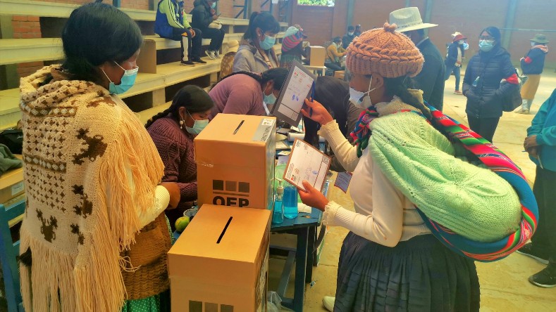 Los departamentos bolivianos de La Paz, Chuquisaca, Pando y Tarija definen este domingo quiénes regirán sus destinos en la segunda vuelta de las elecciones subnacionales.