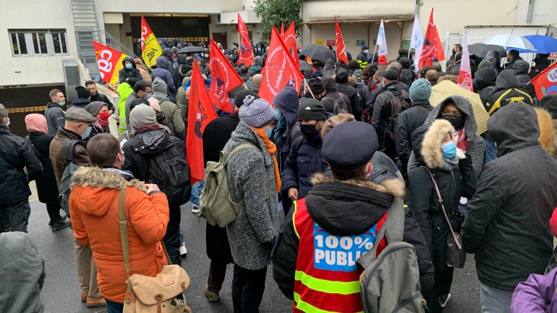 Los sindicalistas francesas retoman las protestas contra la reforma del seguro del desempleo tras el paréntesis impuesto por la Covid-19.