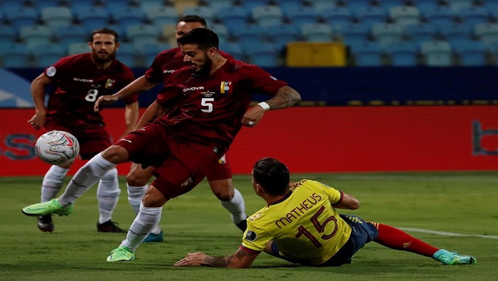 En la segunda fecha del Grupo B, Venezuela igualó 0-0 ante la selección colombiana.