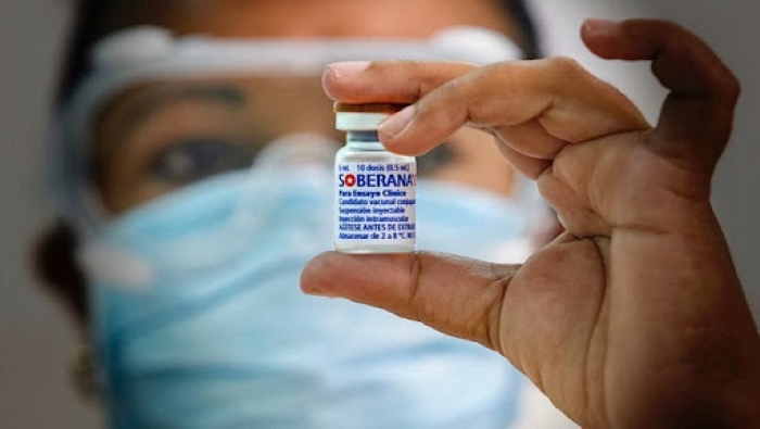 El candidato vacunal anticovid-19 Abdala, producido en Cuba, fue presentado este jueves al Centro para el Control de Medicamentos, Equipos y Dispositivos Médicos para obtener la condición de vacuna.