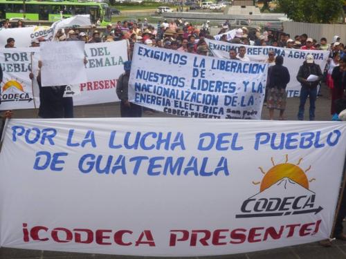 Guatemala bicentenaria. Los pueblos denuncian: “200 años de robo, saqueo y asesinatos”