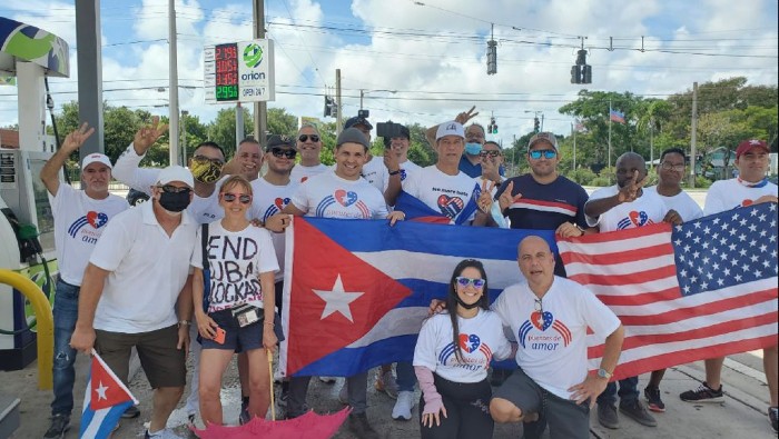 Marchan en EE.UU. para exigir el fin del bloqueo a Cuba