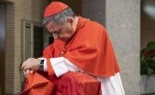 El cardenal Angelo Becciu será juzgado por soborno, abuso de oficio y malversación relacionado con la compra de un inmueble en Londres con dinero de obras caritativas.