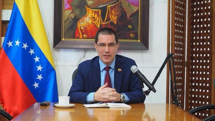 El pronunciamiento del canciller venezolano llega después de que el primer ministro de Santa Lucía, Philip Pierre, saludara al país suramericano.