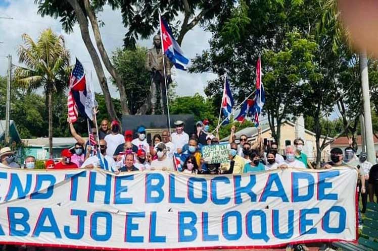 El proyecto de Solidaridad con Cuba, puentes de Amor ha desplegado una intensa agenda exigiendo el fin del bloqueo a Cuba.
